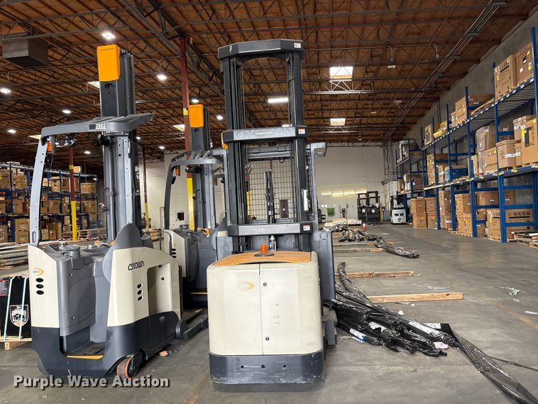 image for item EP3012 2016 Crown SP4050-30 order picker