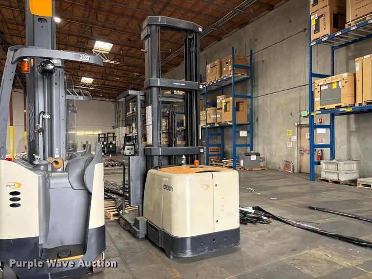 image for item EP3012 2016 Crown SP4050-30 order picker