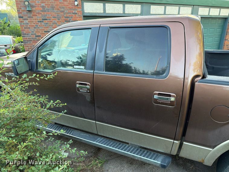 image for item ER1889 2012 Ford F150 Crew Cab pickup truck