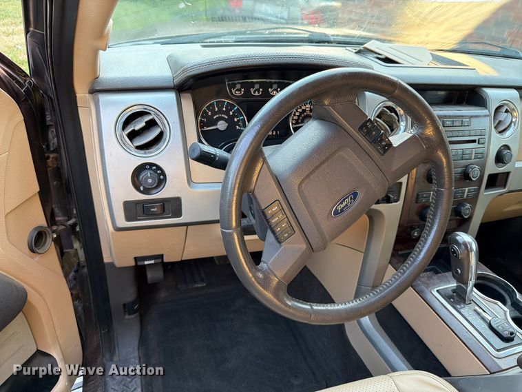 image for item ER1889 2012 Ford F150 Crew Cab pickup truck