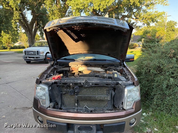 image for item ER1889 2012 Ford F150 Crew Cab pickup truck