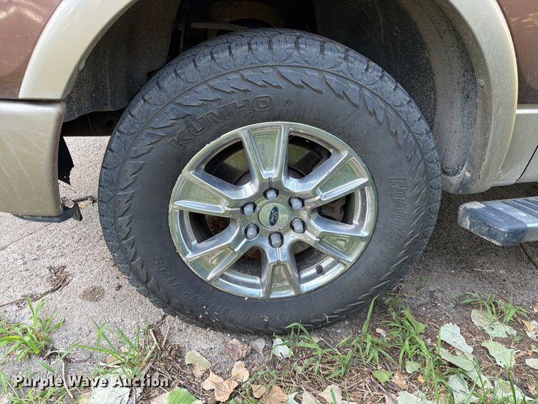 image for item ER1889 2012 Ford F150 Crew Cab pickup truck