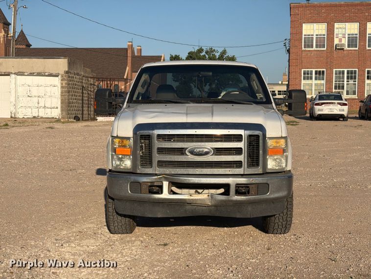 image for item ER1890 2010 Ford F350 Ext. Cab pickup truck