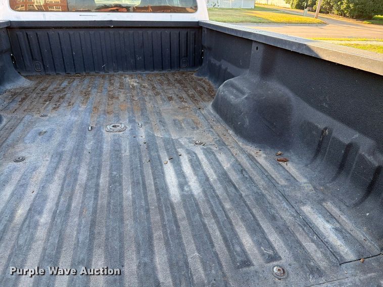 image for item ER1890 2010 Ford F350 Ext. Cab pickup truck