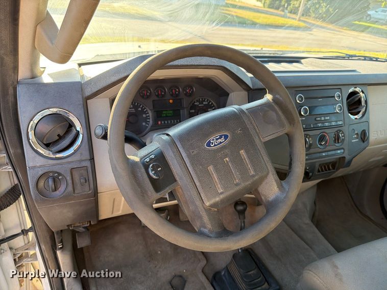 image for item ER1890 2010 Ford F350 Ext. Cab pickup truck