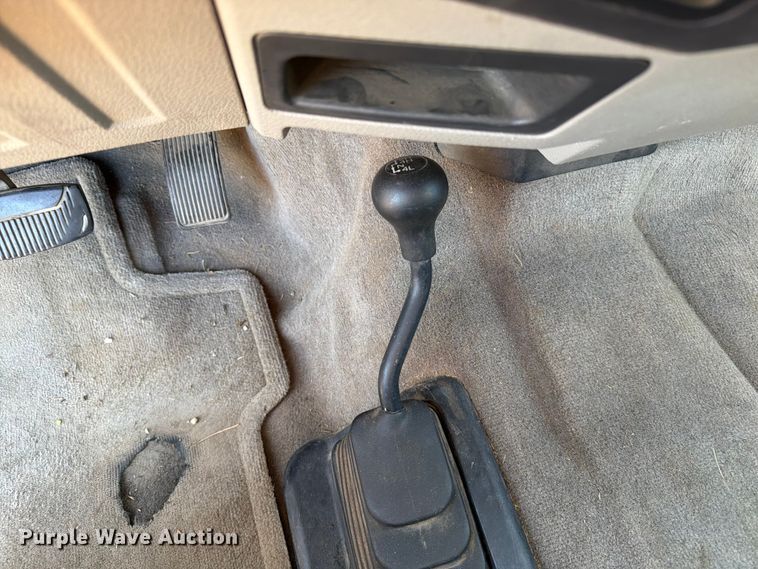 image for item ER1890 2010 Ford F350 Ext. Cab pickup truck