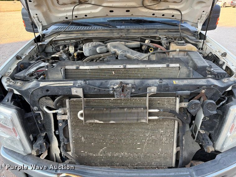 image for item ER1890 2010 Ford F350 Ext. Cab pickup truck