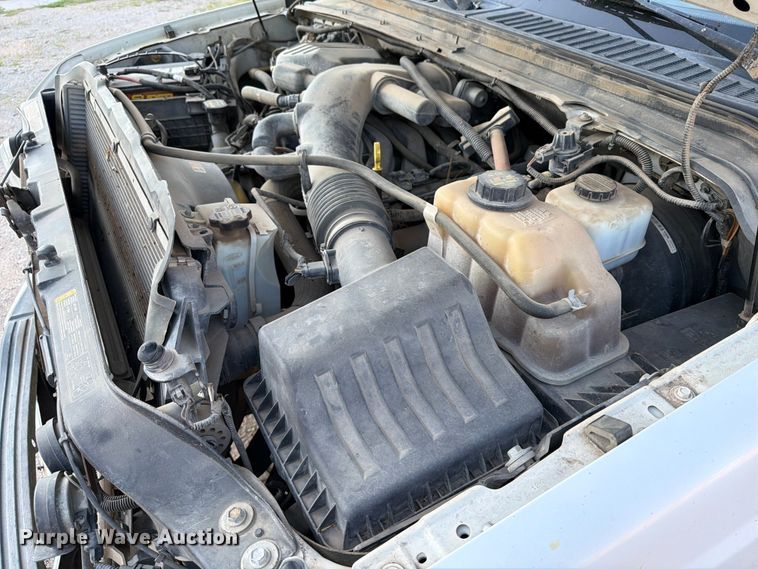 image for item ER1890 2010 Ford F350 Ext. Cab pickup truck
