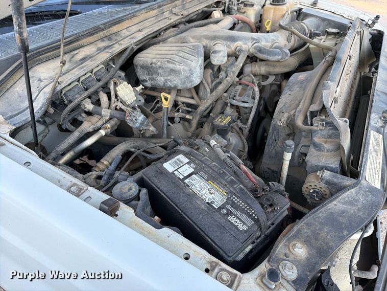image for item ER1890 2010 Ford F350 Ext. Cab pickup truck