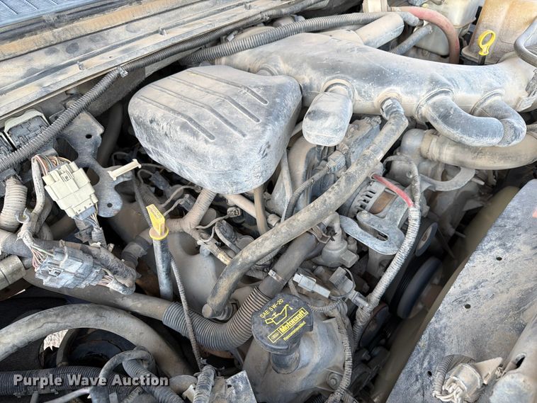 image for item ER1890 2010 Ford F350 Ext. Cab pickup truck