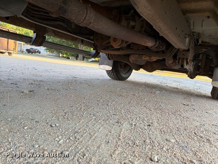 image for item ER1890 2010 Ford F350 Ext. Cab pickup truck