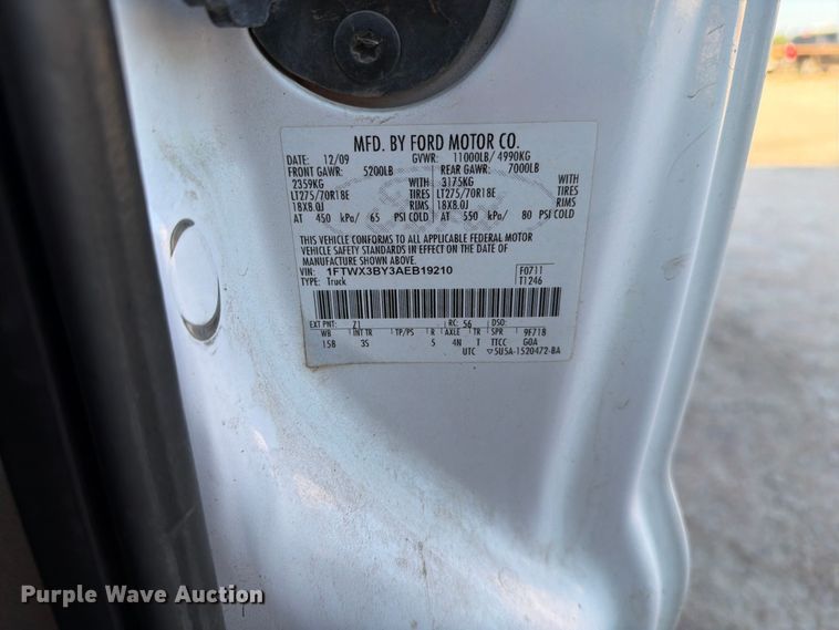 image for item ER1890 2010 Ford F350 Ext. Cab pickup truck