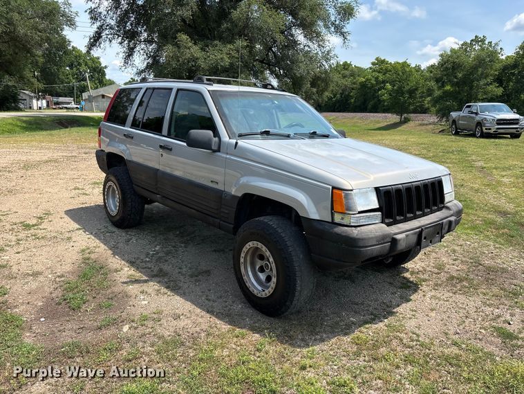 image for item ER3067 1998 Jeep Grand Cherokee SUV