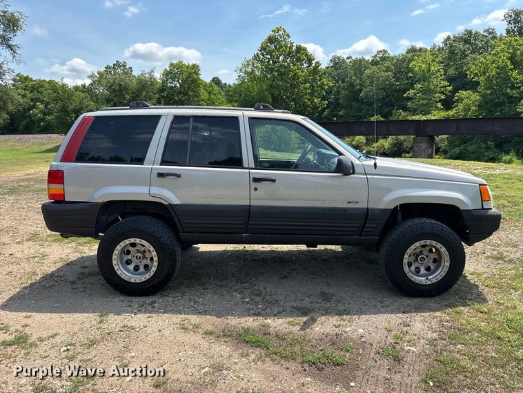 image for item ER3067 1998 Jeep Grand Cherokee SUV