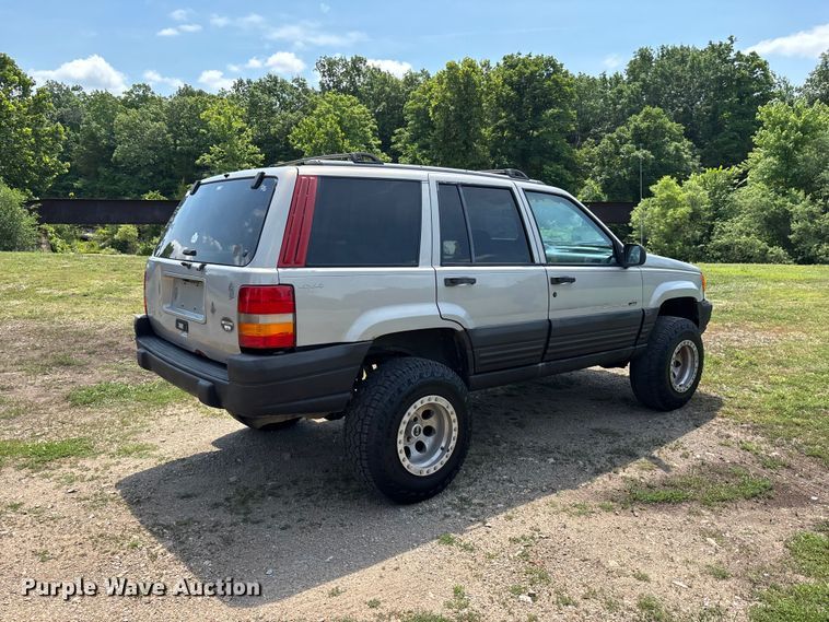 image for item ER3067 1998 Jeep Grand Cherokee SUV