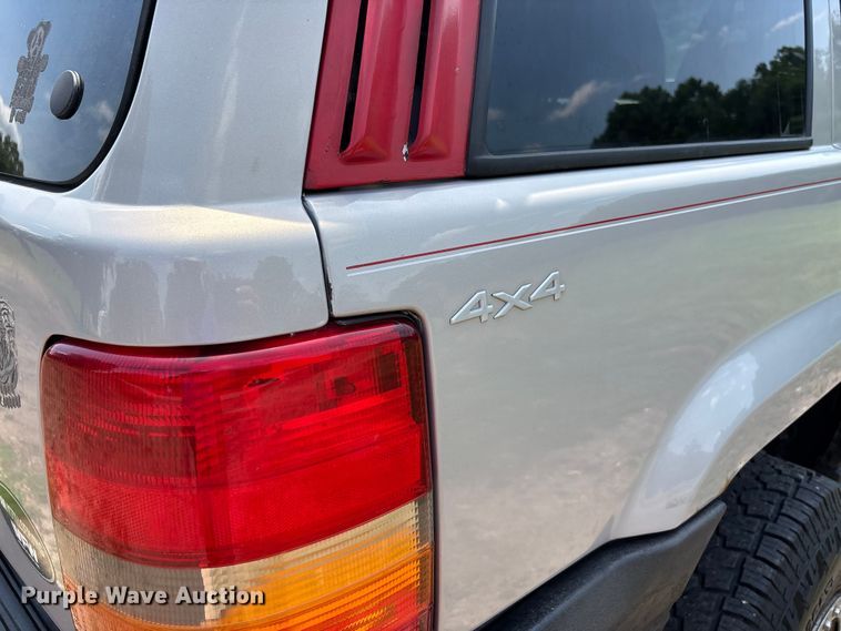 image for item ER3067 1998 Jeep Grand Cherokee SUV
