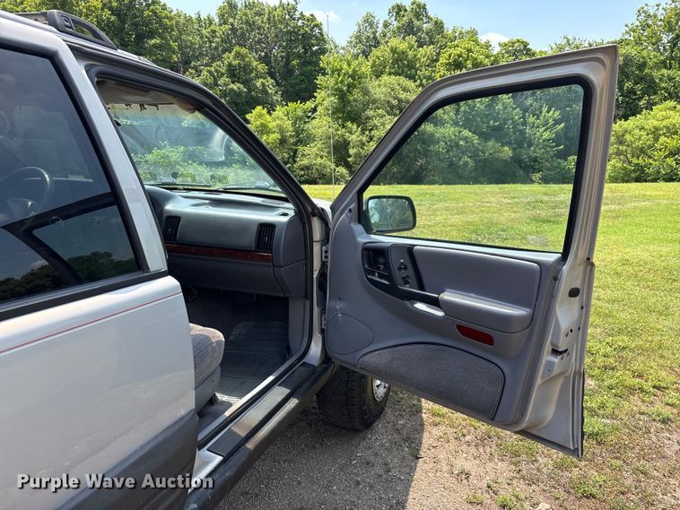 image for item ER3067 1998 Jeep Grand Cherokee SUV