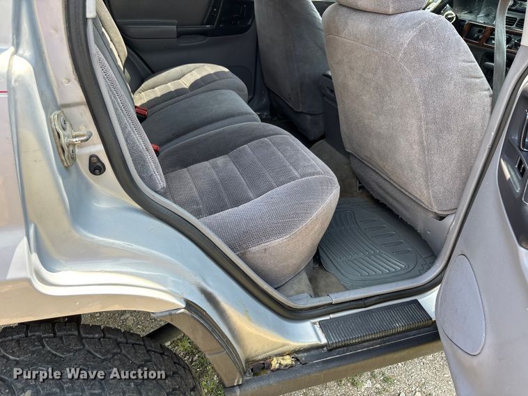 image for item ER3067 1998 Jeep Grand Cherokee SUV