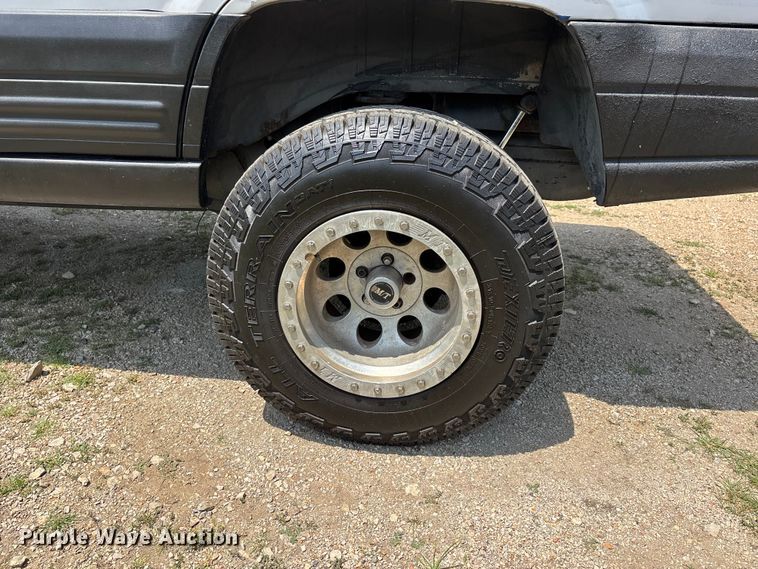 image for item ER3067 1998 Jeep Grand Cherokee SUV