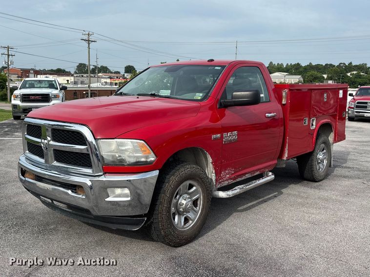 image for item ER3169 2014 RAM 2500 SLT utility bed pickup truck
