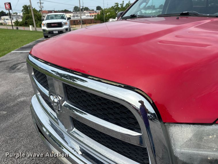 image for item ER3169 2014 RAM 2500 SLT utility bed pickup truck