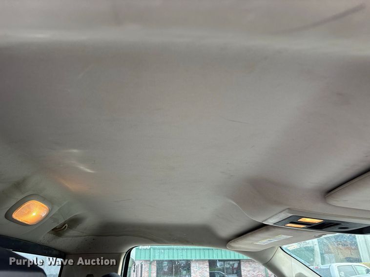 image for item ER3169 2014 RAM 2500 SLT utility bed pickup truck