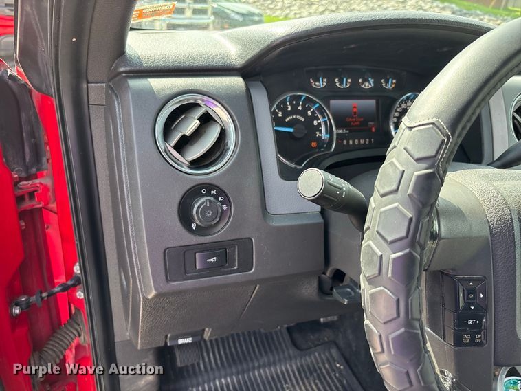 image for item ER3172 2011 Ford F150 XLT Ext. Cab pickup truck