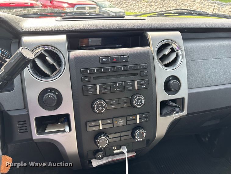 image for item ER3172 2011 Ford F150 XLT Ext. Cab pickup truck