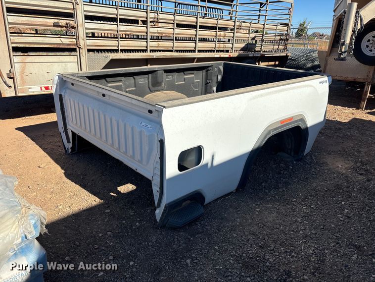 image for item ER7689 2024 GMC 3500 Pickup truck bed