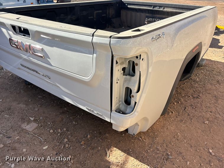 image for item ER7689 2024 GMC 3500 Pickup truck bed