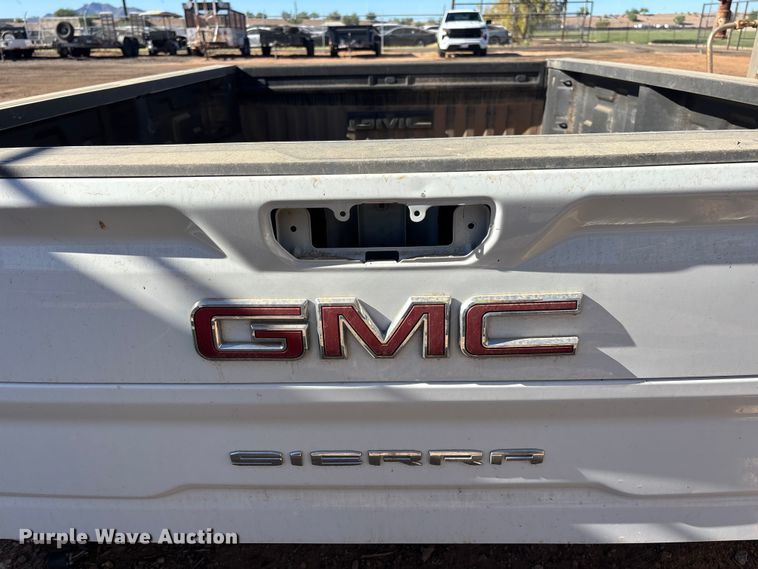 image for item ER7689 2024 GMC 3500 Pickup truck bed