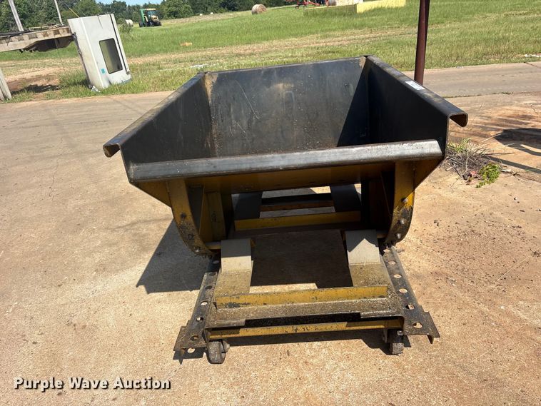 image for item ET0097 (2) self-dumping hoppers