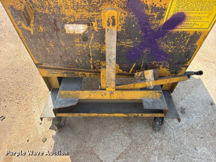 image for item ET0097 (2) self-dumping hoppers