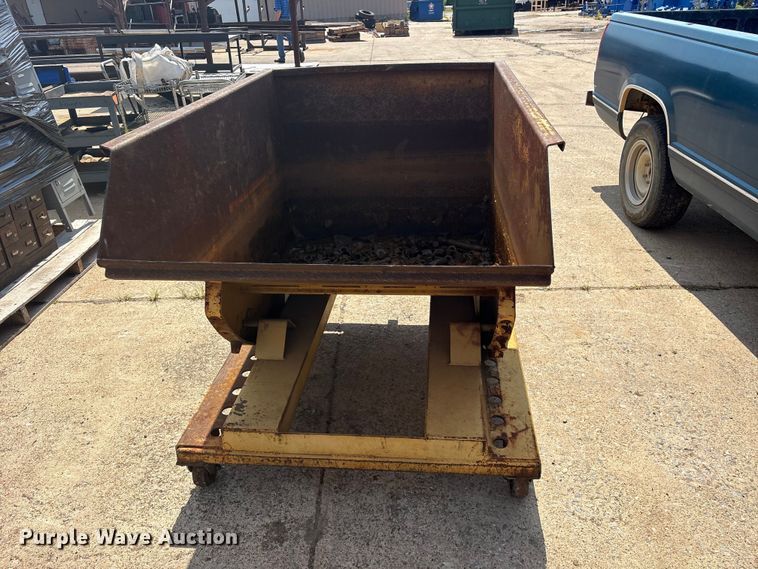 image for item ET0097 (2) self-dumping hoppers