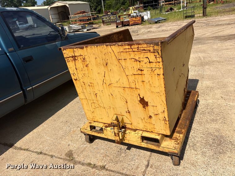 image for item ET0097 (2) self-dumping hoppers