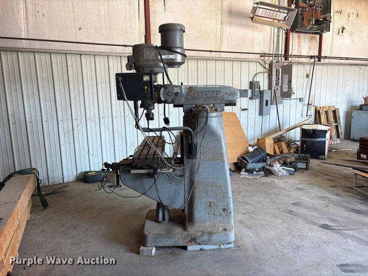 image for item ET0098 Bridgeport Series I 2HP milling machine