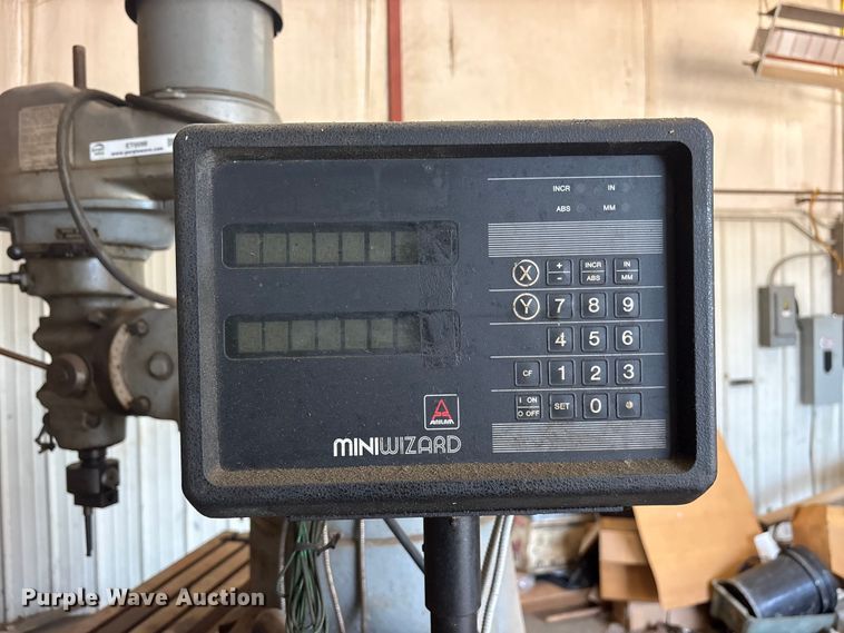 image for item ET0098 Bridgeport Series I 2HP milling machine