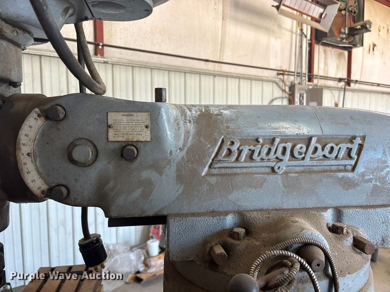 image for item ET0098 Bridgeport Series I 2HP milling machine