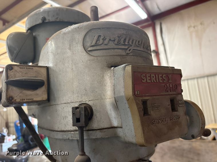 image for item ET0098 Bridgeport Series I 2HP milling machine