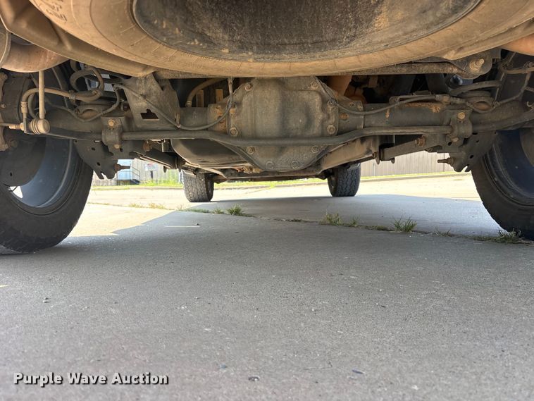 image for item ET0100 2021 RAM 1500 Crew Cab pickup truck