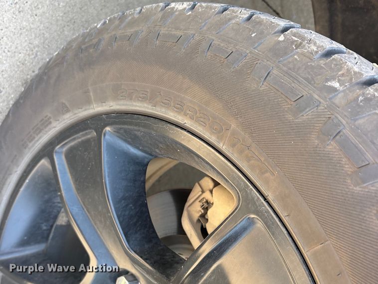 image for item ET0100 2021 RAM 1500 Crew Cab pickup truck
