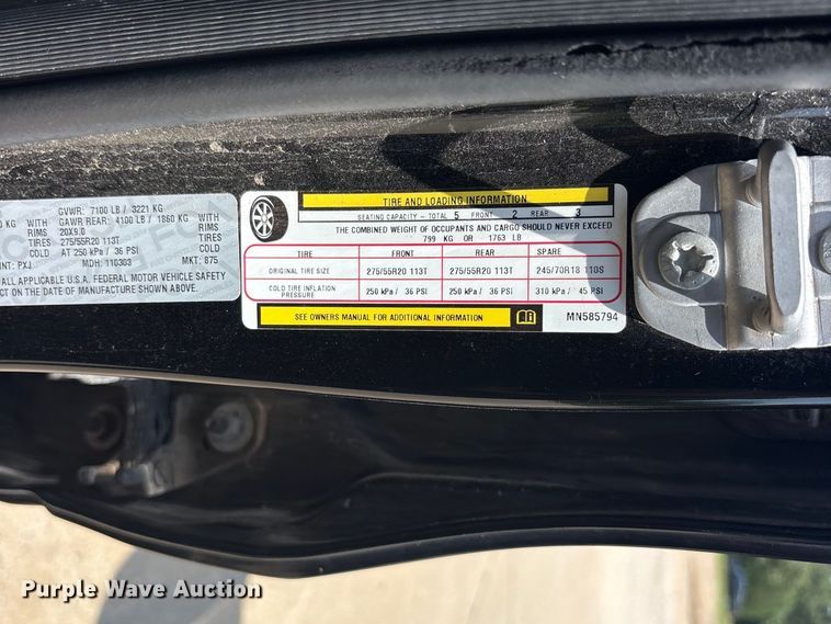 image for item ET0100 2021 RAM 1500 Crew Cab pickup truck