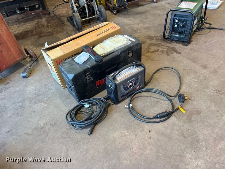 image for item ET0104 2023 Hypertherm Powermax 30XP plasma cutter