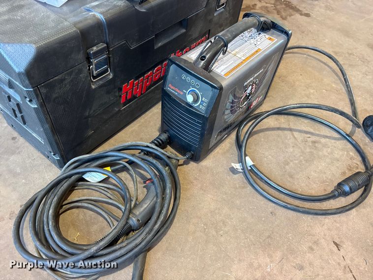 image for item ET0104 2023 Hypertherm Powermax 30XP plasma cutter
