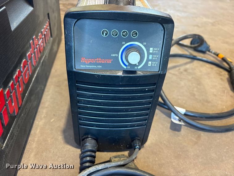 image for item ET0104 2023 Hypertherm Powermax 30XP plasma cutter