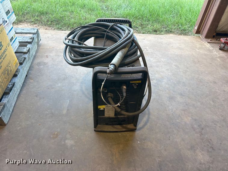 image for item ET0105 Hypertherm Powermax 1000 G3 Series plasma cutter
