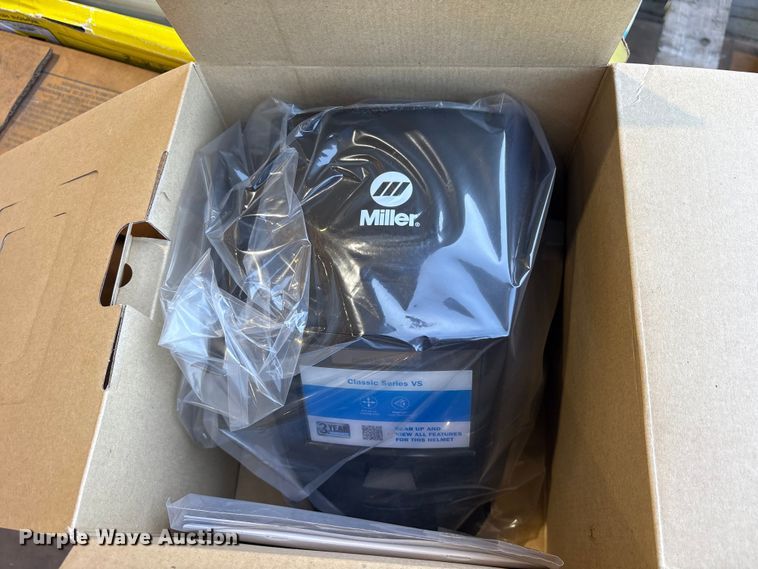 image for item ET0106 Miller Thunderbolt 210 welder