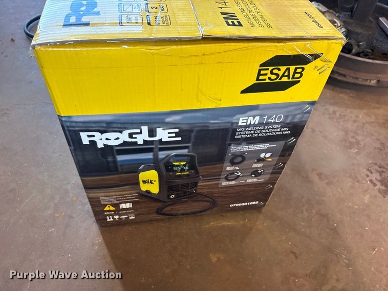 image for item ET0109 Rogue EM140 welder