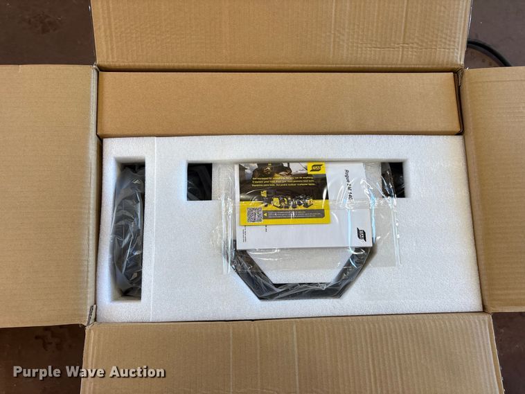 image for item ET0109 Rogue EM140 welder