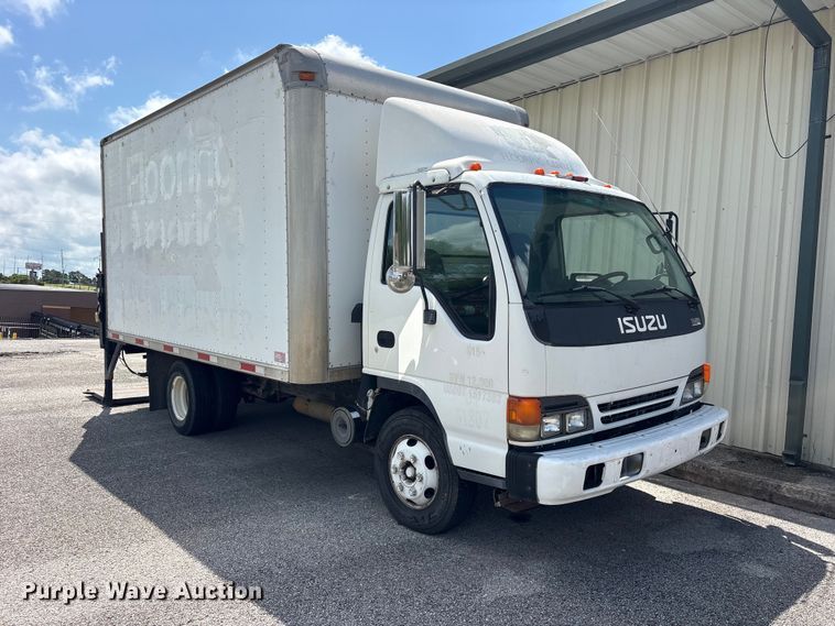 image for item ET0120 2005 Isuzu NPR box truck